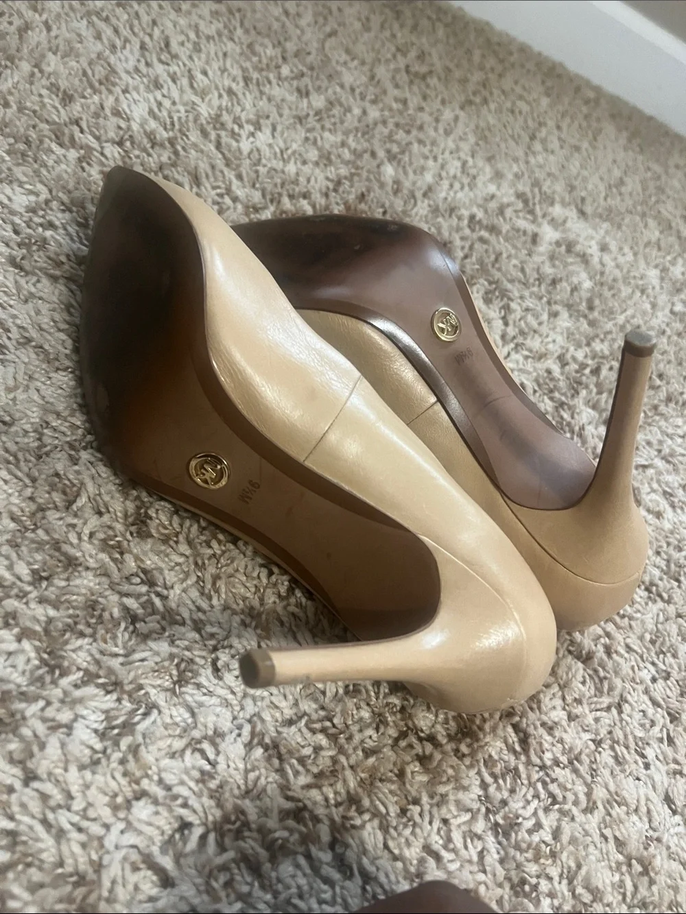 Micheal Kors Heels